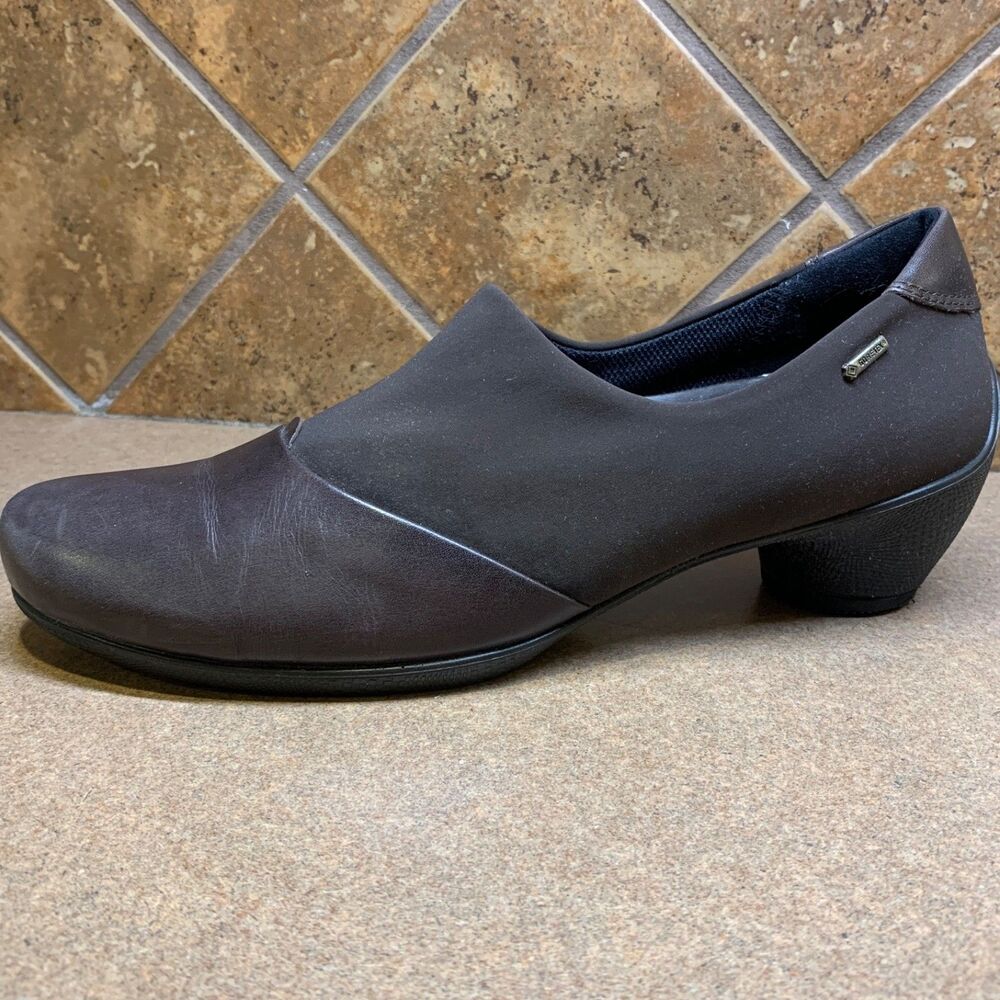 ECCO Women's GTX Pumps US 9.5 / SZ 40 Coffee Gortex Leather Shoes Trendy Neutral